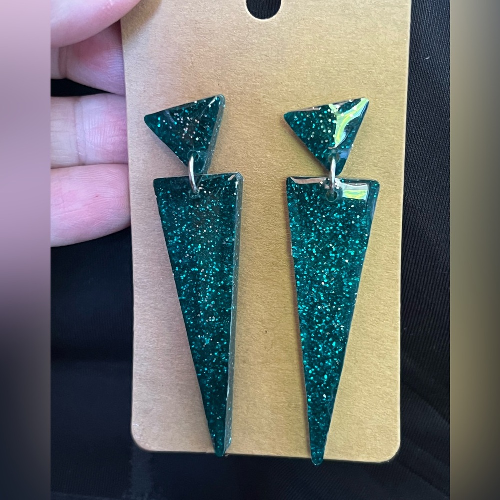 Handmade Elegant Green/Blue Glitter Earrings
